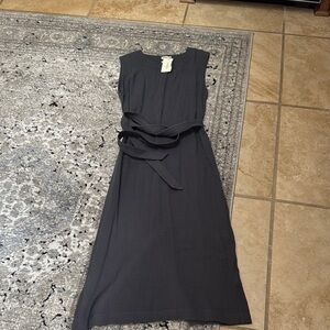 Elegant Black Sleeveless Dress